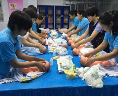 小叶叶家政大量优秀半天和全天的保姆育婴嫂护工钟点工 相关图片