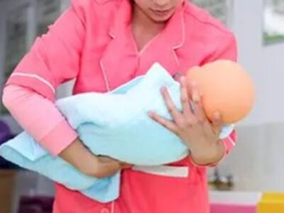 爱贝佳母婴护理大连放心月嫂育婴师选择 相关图片
